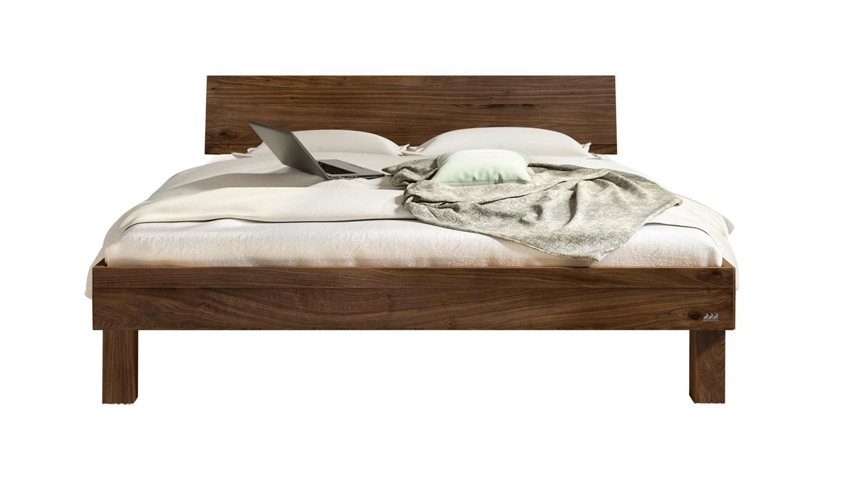 Forti massief houten bed Walnoot vrijstaand 2