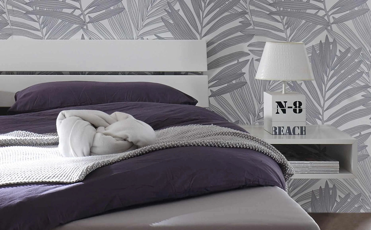 Prato massief houten bed Wit Gelakt detail hoofdbord met akai nachtkastje