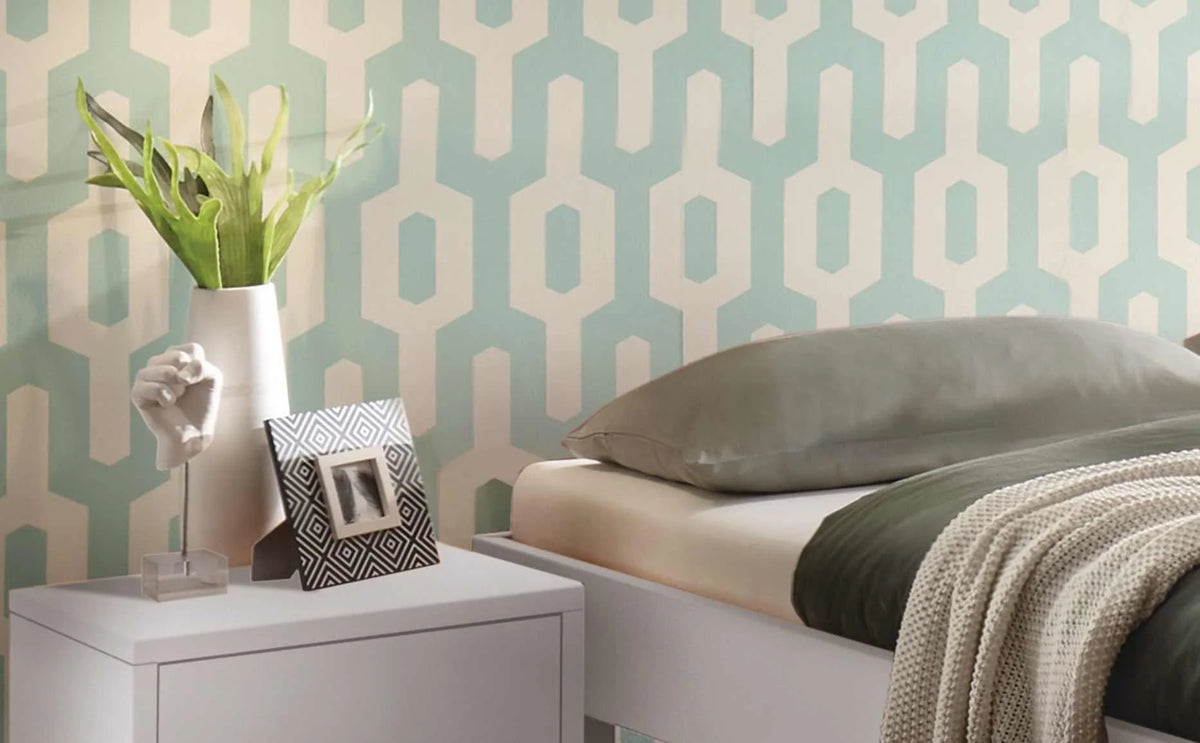 Rapallo massief houten bed Wit Gelakt detail met salva nachtkastje